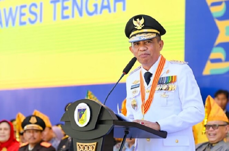 Gubernur Sulawesi Tengah Anwar Hafid