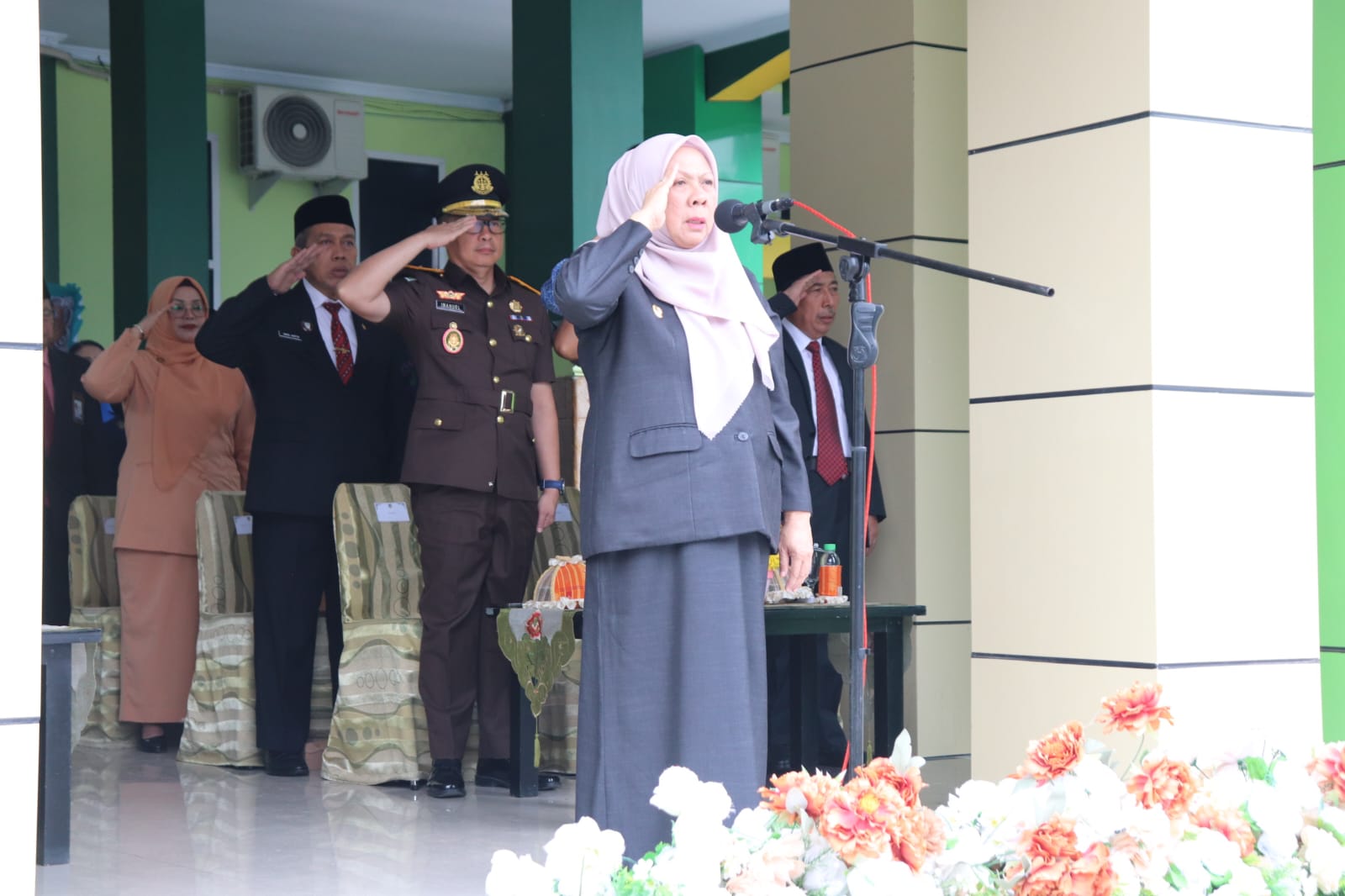 IRUP: Wakil Gubernur Sulteng Reny Lamadjido, menjadi irup HAB Kemenag Sulteng.(FOTO: ISTIMEWA/RADAR PALU).