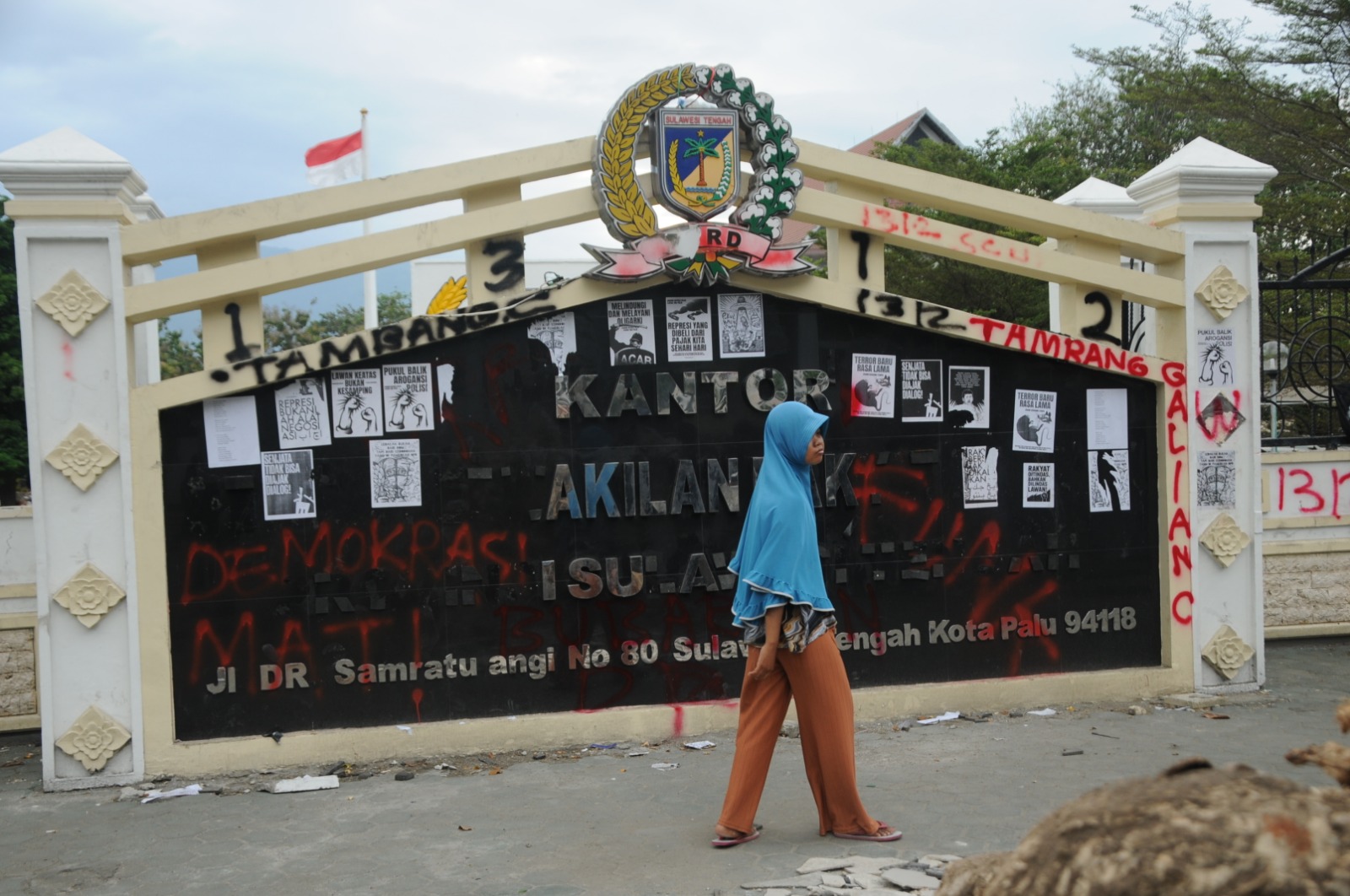 DIKASIH PERHATIAN LEBIH : Data Dinas Sosial (Dinsos) bahwa angka kemiskinan di Kota Palu menunjukkan tren penurunan sepanjang tahun 2025.