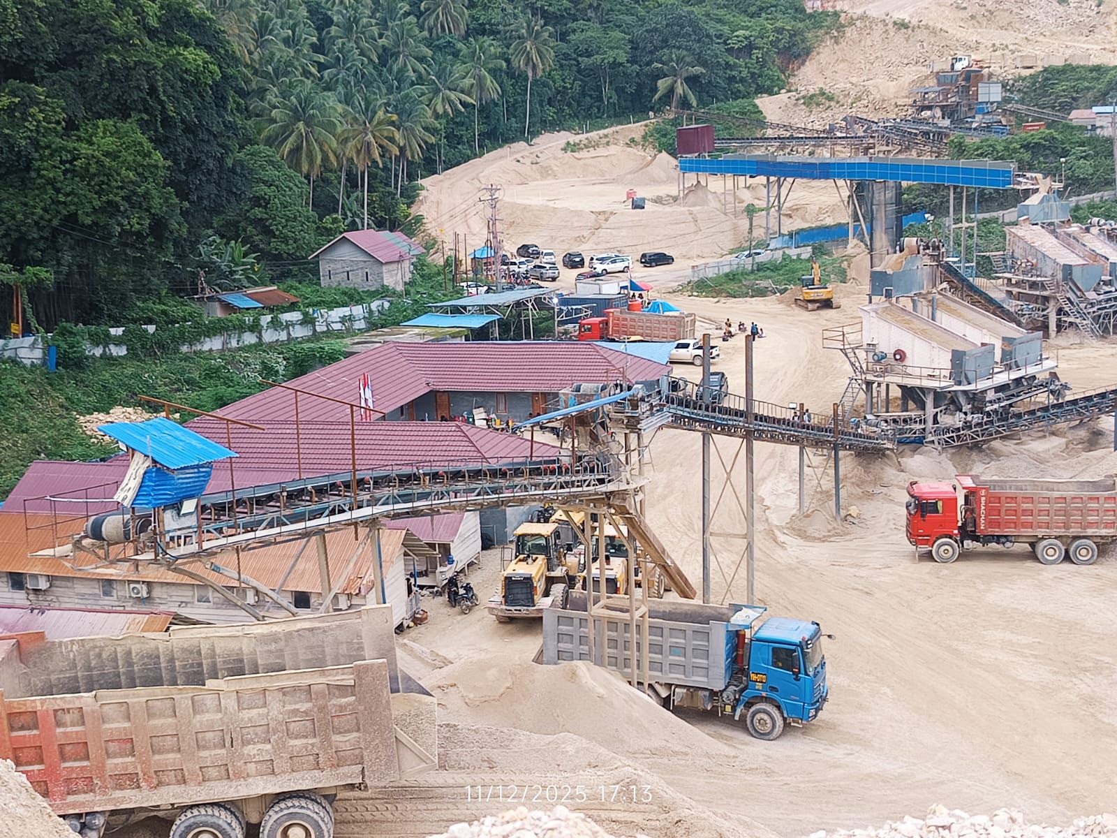 TAMBANG: Aktivitas tambang di Morowali.(FOTO: ISTIMEWA/RADAR PALU).