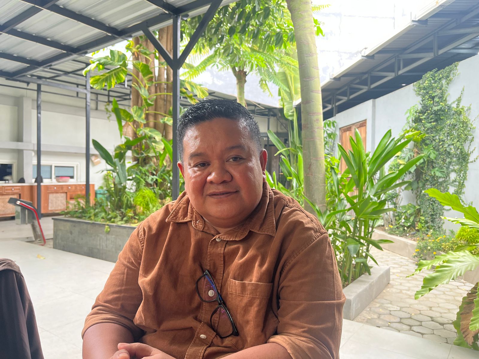 Herman Latabe (FOTO: ANGEL SUMBARA/RADAR PALU).