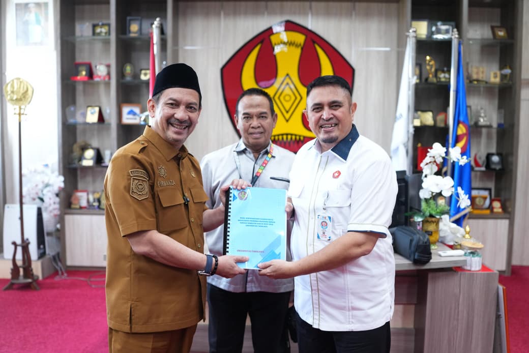 Rektor UNTAD Prof Amar menerima kunjungan Kadis Pendidikan Sulteng membahas pelaksanaan Program BERANI Cerdas di Palu.