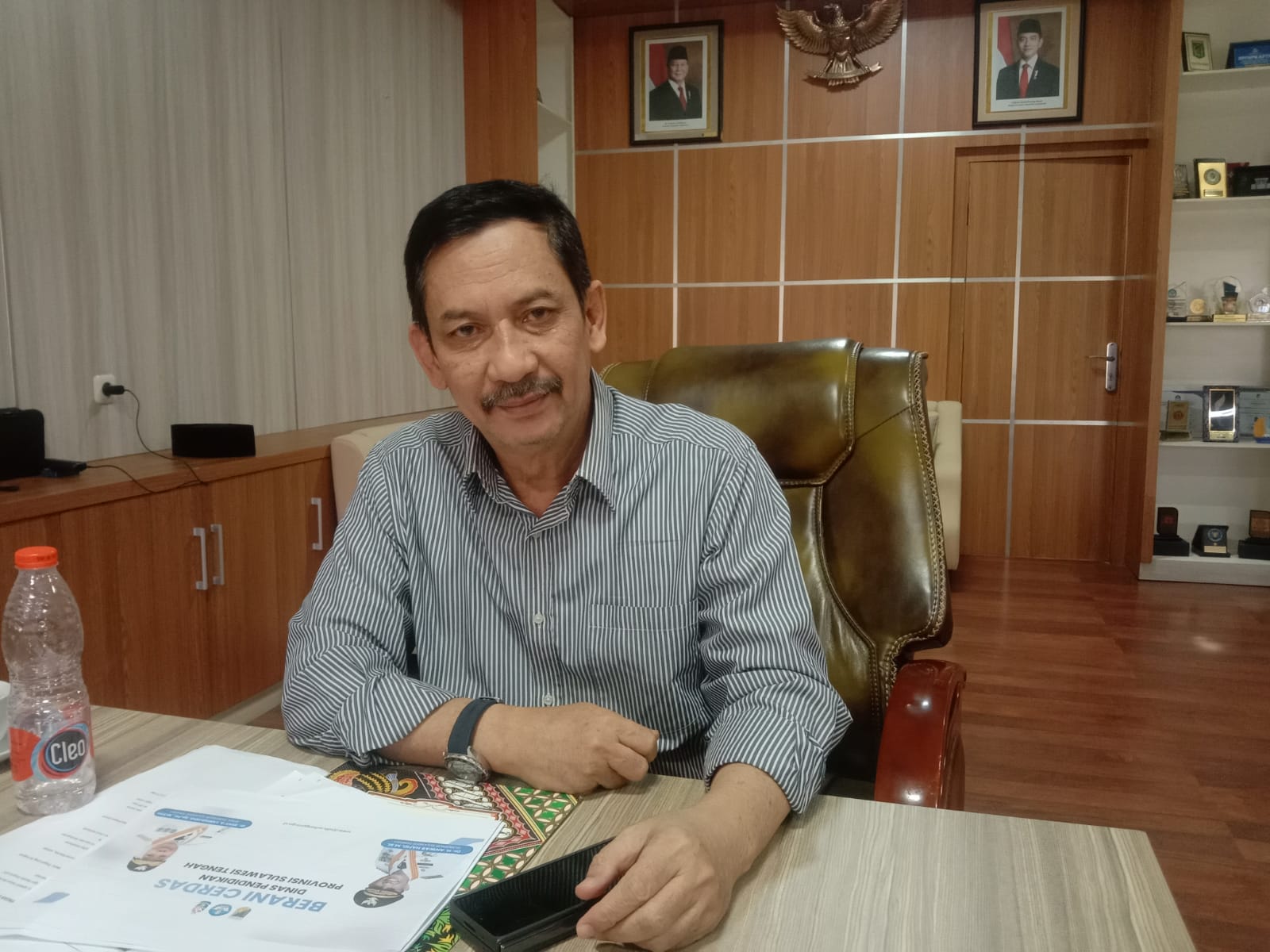 Kepala Dinas Pendidikan Sulawesi Tengah, Firmanza, saat memberikan keterangan terkait skema baru penyaluran Beasiswa Berani Cerdas.