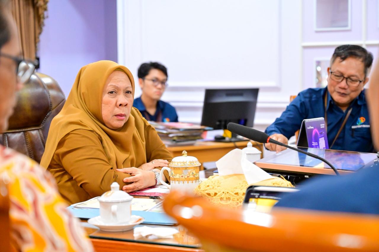 Wakil Gubernur Sulawesi Tengah Reny A. Lamadjido menerima audiensi Kepala BPS Sulteng membahas Sensus Ekonomi 2026.