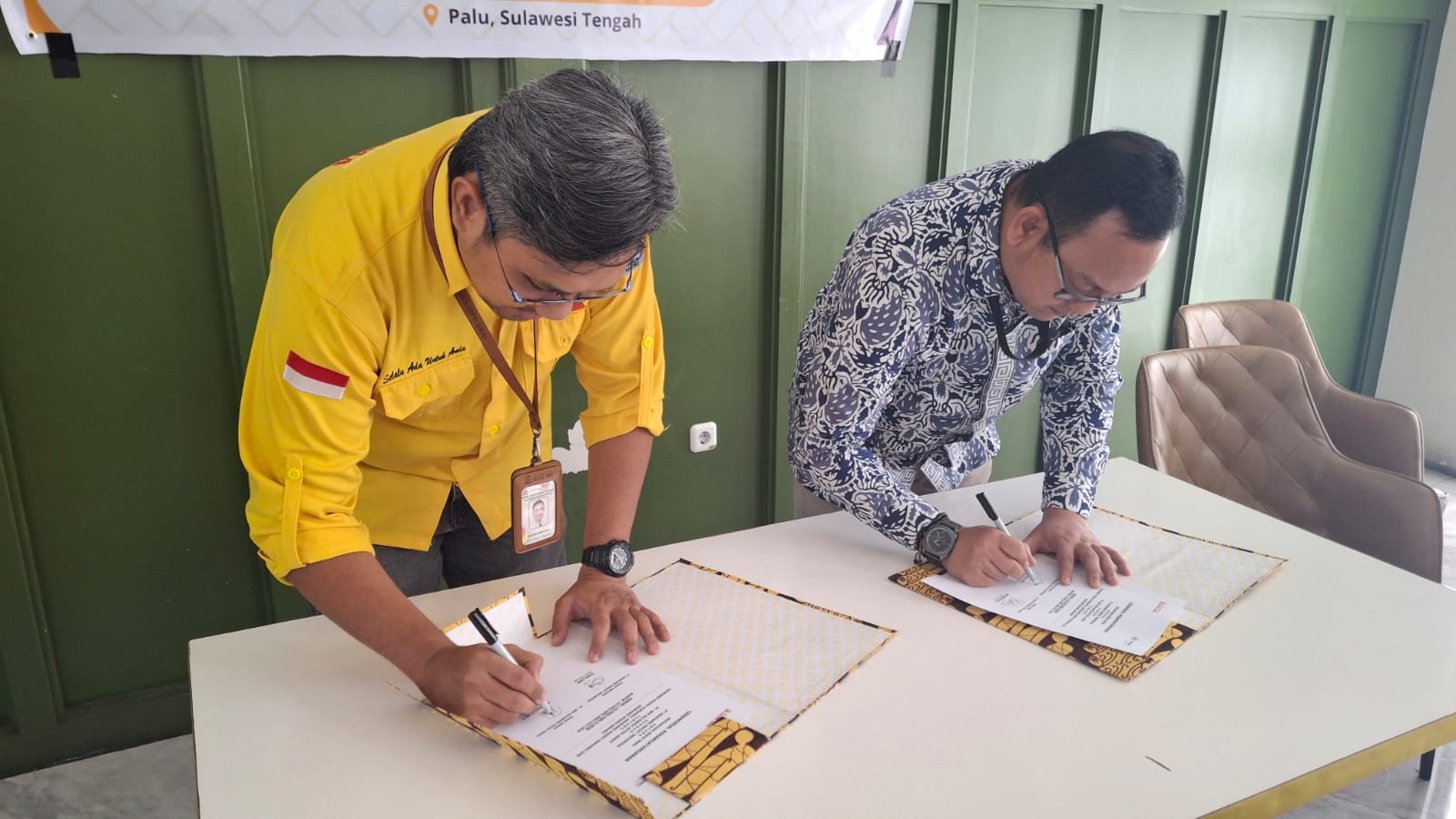 KERJASAMA : Penandatanganan Perjanjian Kerjasama Antara PT BPR Sulawesi Mitra Abadi dan Askrindo Branch Office Palu, pada hari Rabu (28/01/2026).