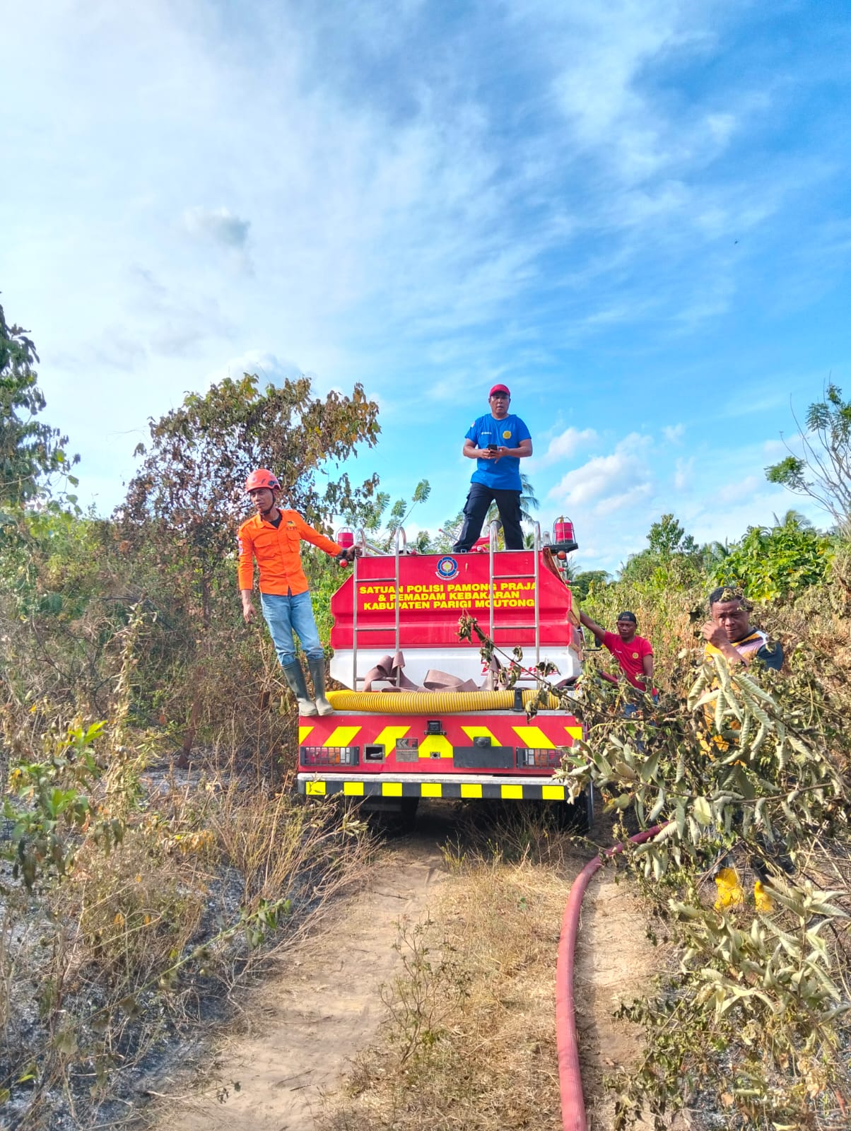 Karhutla melanda Desa Jono Nunu dan Desa Binangga, Kecamatan Parigi Tengah, Kabupaten Parigi Moutong, Rabu (28/1/2026).