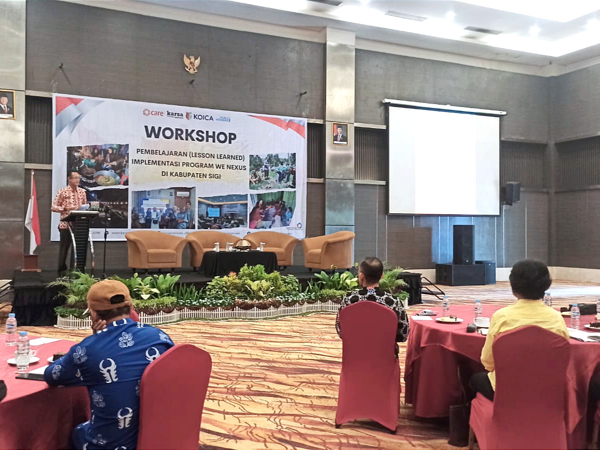 Asisten I Bidang Pemerintahan dan Kesejahteraan Rakyat Kabupaten Sigi, Anwar S.Sos, saat membuka secara resmi Workshop Pembelajaran (Lesson Learned) Implementasi Program WE Nexus di Kabupaten Sigi.