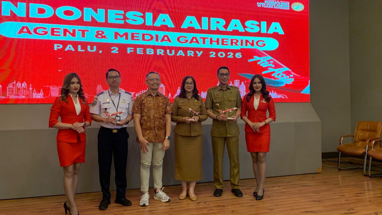 RINA ABD HALIK  PERLUAS KONEKTIVITAS: Kegiatan agent dan media gathering AirAsia di Kota Palu, Senin (2/2/2026)