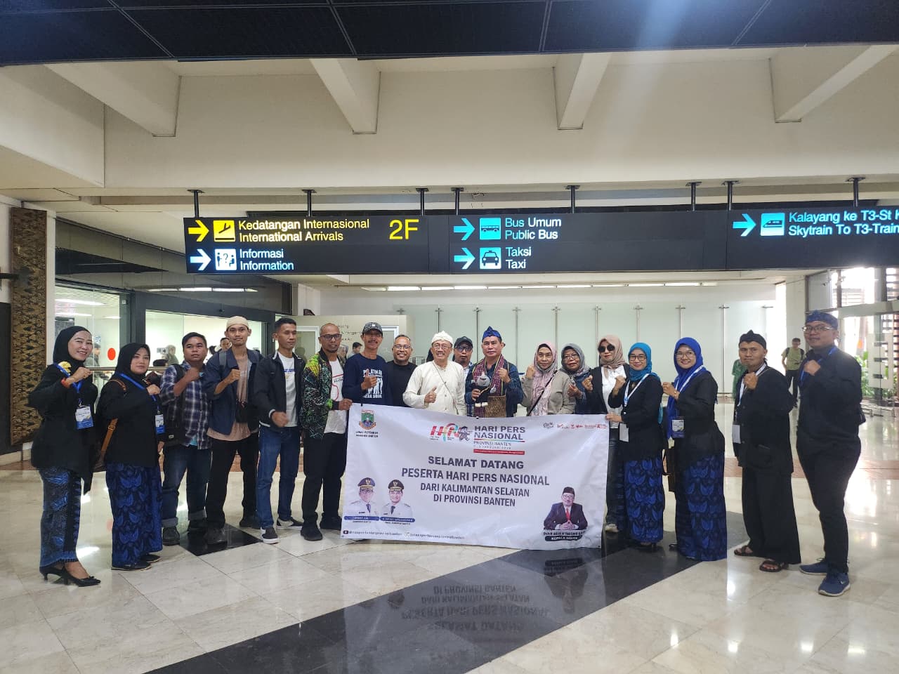 Ribuan wartawan dari berbagai daerah tiba di Serang, Banten, Jumat (6/2/2026), untuk mengikuti rangkaian Hari Pers Nasional 2026.