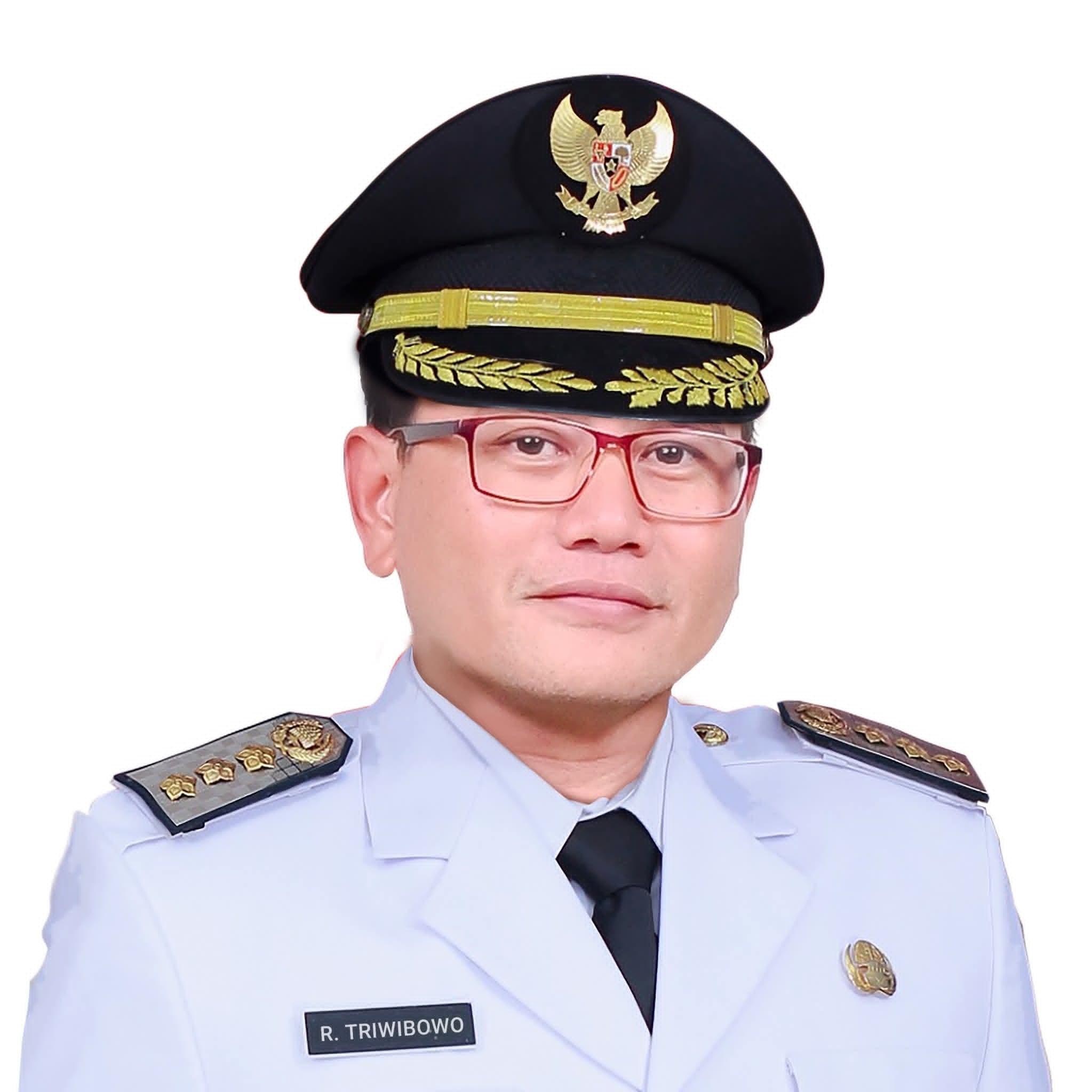 BERPRESTASI: Tampak Bupati Buol, Risharyudi Triwibowo, terus menorehkan prestasi memimpin Kabupaten Buol.(FOTO: ISTIMEWA/RADAR PALU).