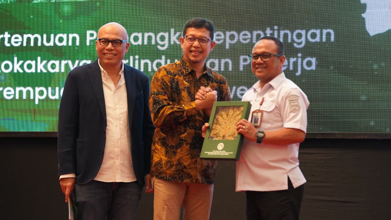 Pemprov Sulteng bersama GAPKI dan pemangku kepentingan menguatkan komitmen perlindungan pekerja perempuan di sektor sawit.