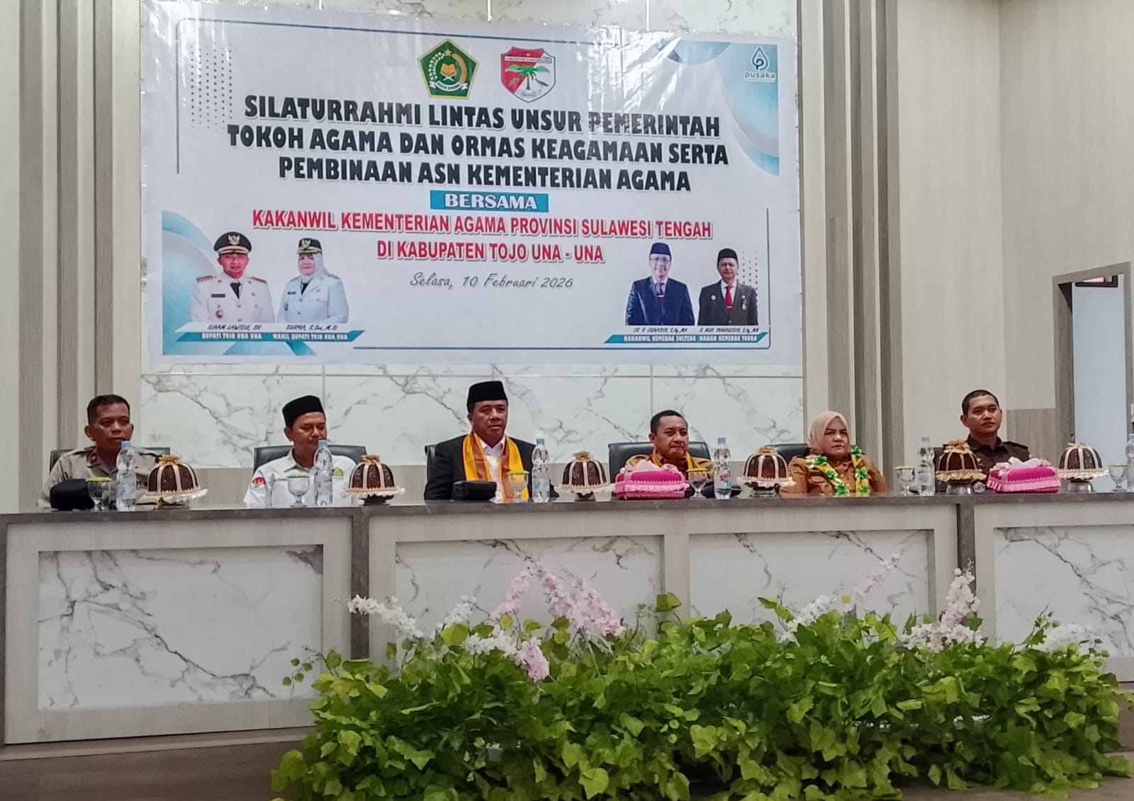 KUNJUNGAN: Bupati Touna Ilham Lawidu dan Wabup Touna Surya Lapasiri, menyambut baik kedatangan Kakanwil Kemenag Sulteng H. Junaidin.(FOTO: HUMAS KEMENAG/RADAR PALU).