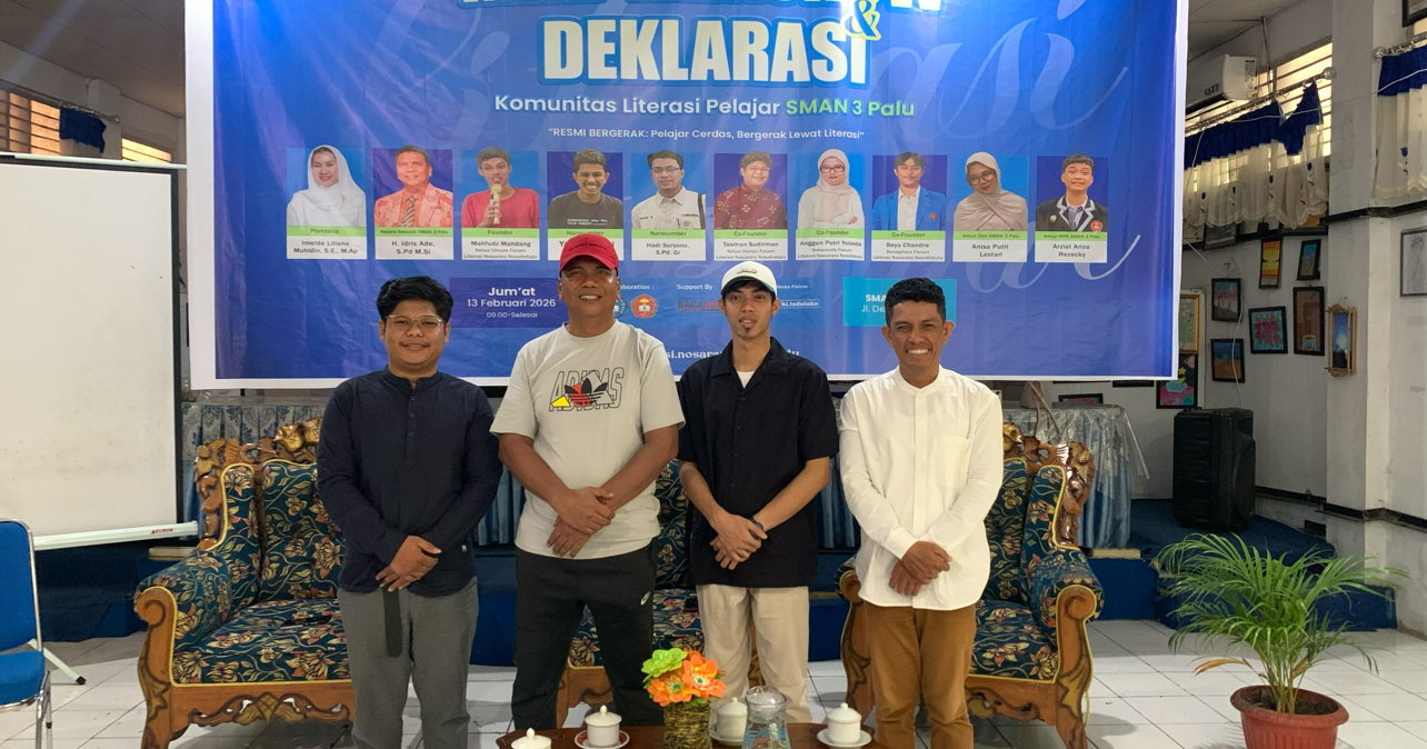 Mini talkshow dan deklarasi Komunitas Literasi Pelajar di SMA Negeri 3 Palu,  Jumat (13/2/2026).
