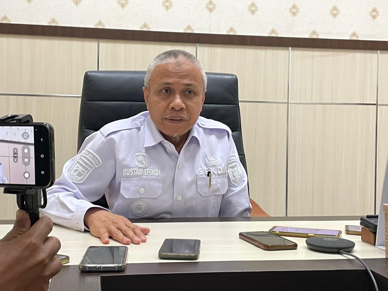 Rustam Efendi (FOTO: UJANG SUGANDA/RADAR PALU).