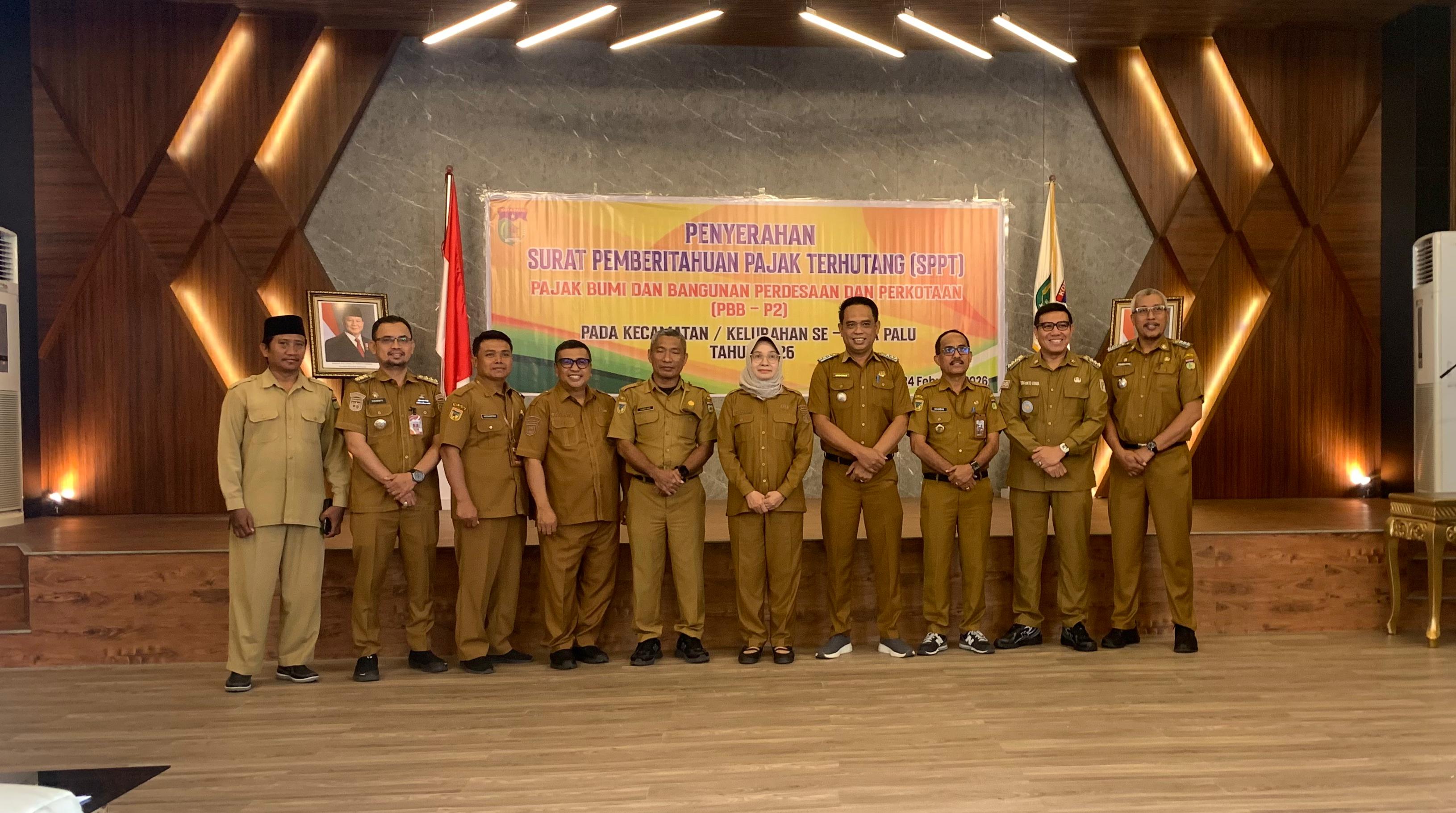 Delapan kelurahan di Kota Palu telah menerima Surat Pemberitahuan Pajak Terutang (SPPT) Pajak Bumi dan Bangunan Perdesaan dan Perkotaan (PBB-P2) Tahun 2026. 