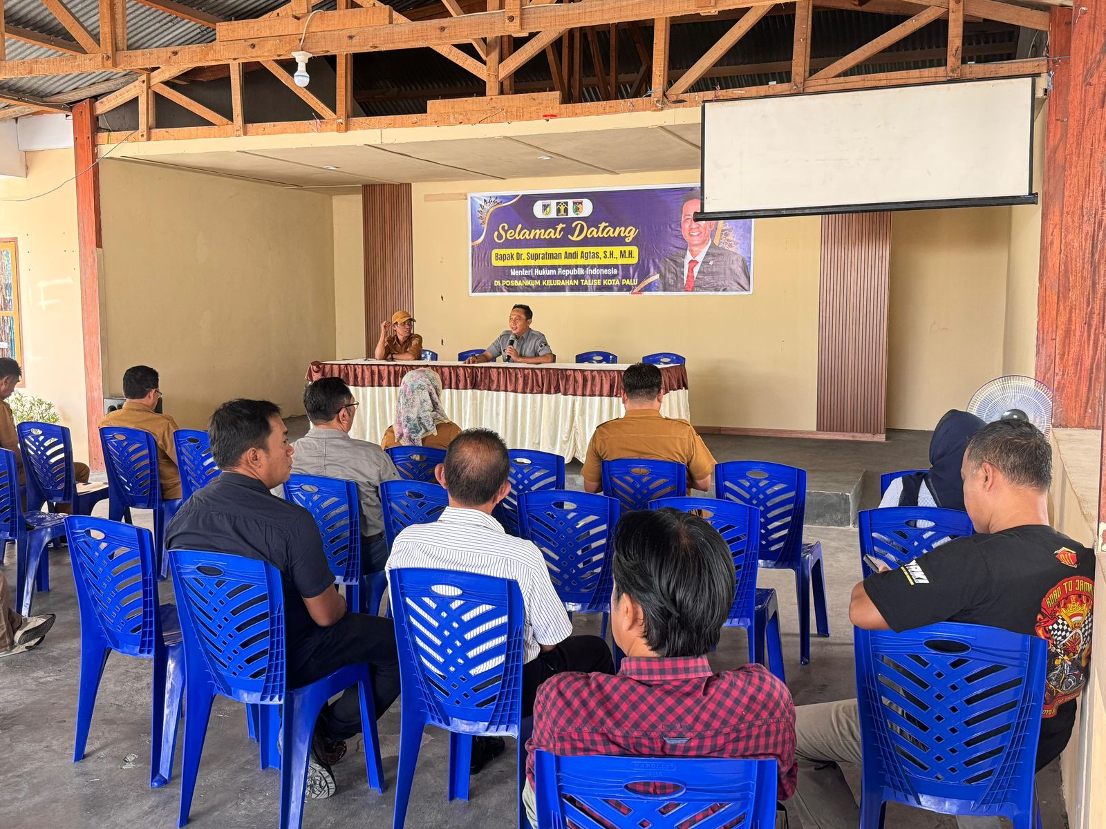 Sosialisasi Pelaksanaan dan Pelaporan Layanan Pos Bantuan Hukum (Posbankum) Desa/Kelurahan di wilayah Kecamatan Mantikulore dan Kecamatan Tawaeli.
