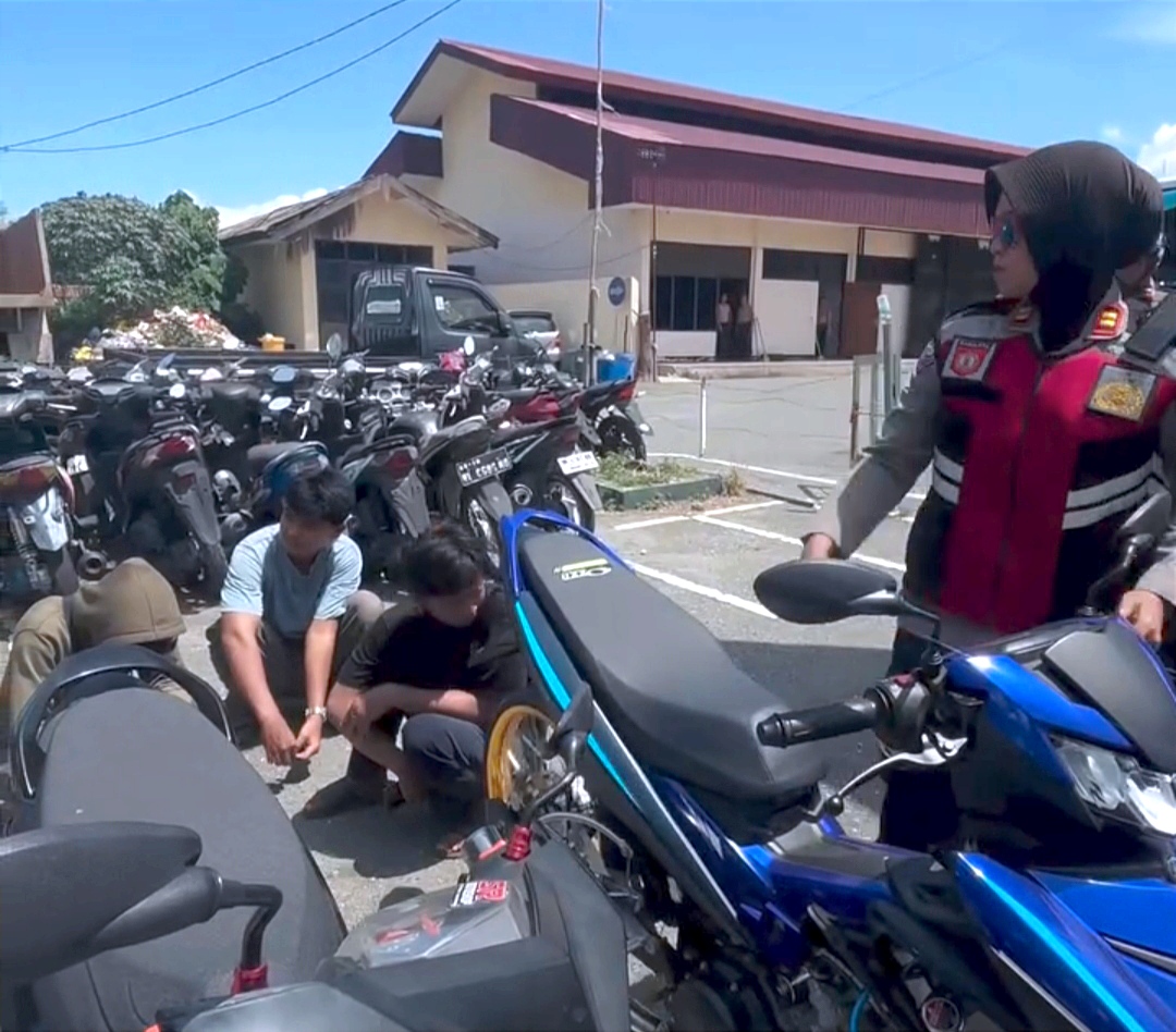 Seorang pemuda diamankan aparat Polsek Mantikulore setelah kedapatan mengikuti balap liar yang meresahkan warga.