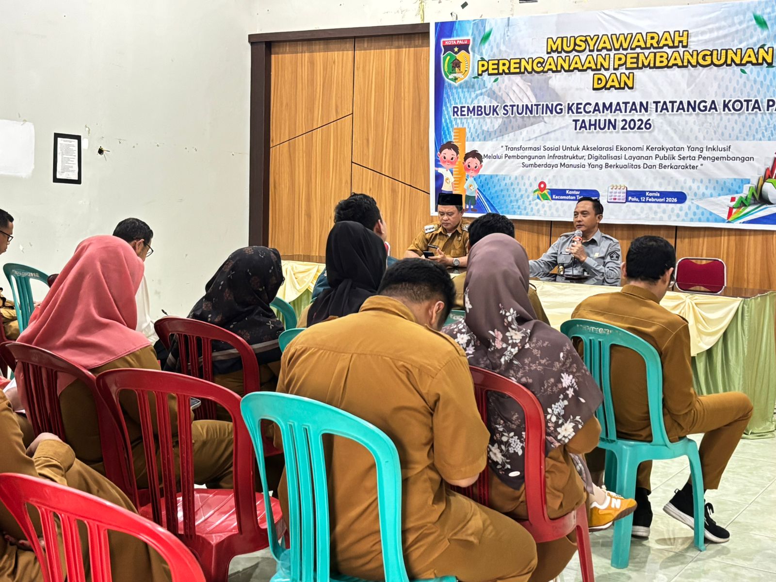 Sosialisasi pelaksanaan dan pelaporan Posbankum Desa/Kelurahan bagi lurah dan paralegal di Palu Timur dan Tatanga.