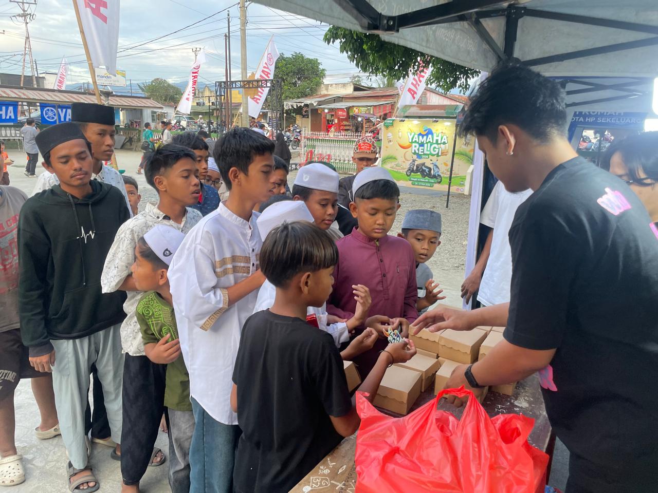 Mengusung semangat berbagi di bulan Ramadhan, Yamaha Religi 2026 berlangsung meriah di Dolo dengan lomba Islami, service gratis, serta pembagian voucher bagi masyarakat dan konsumen setia.