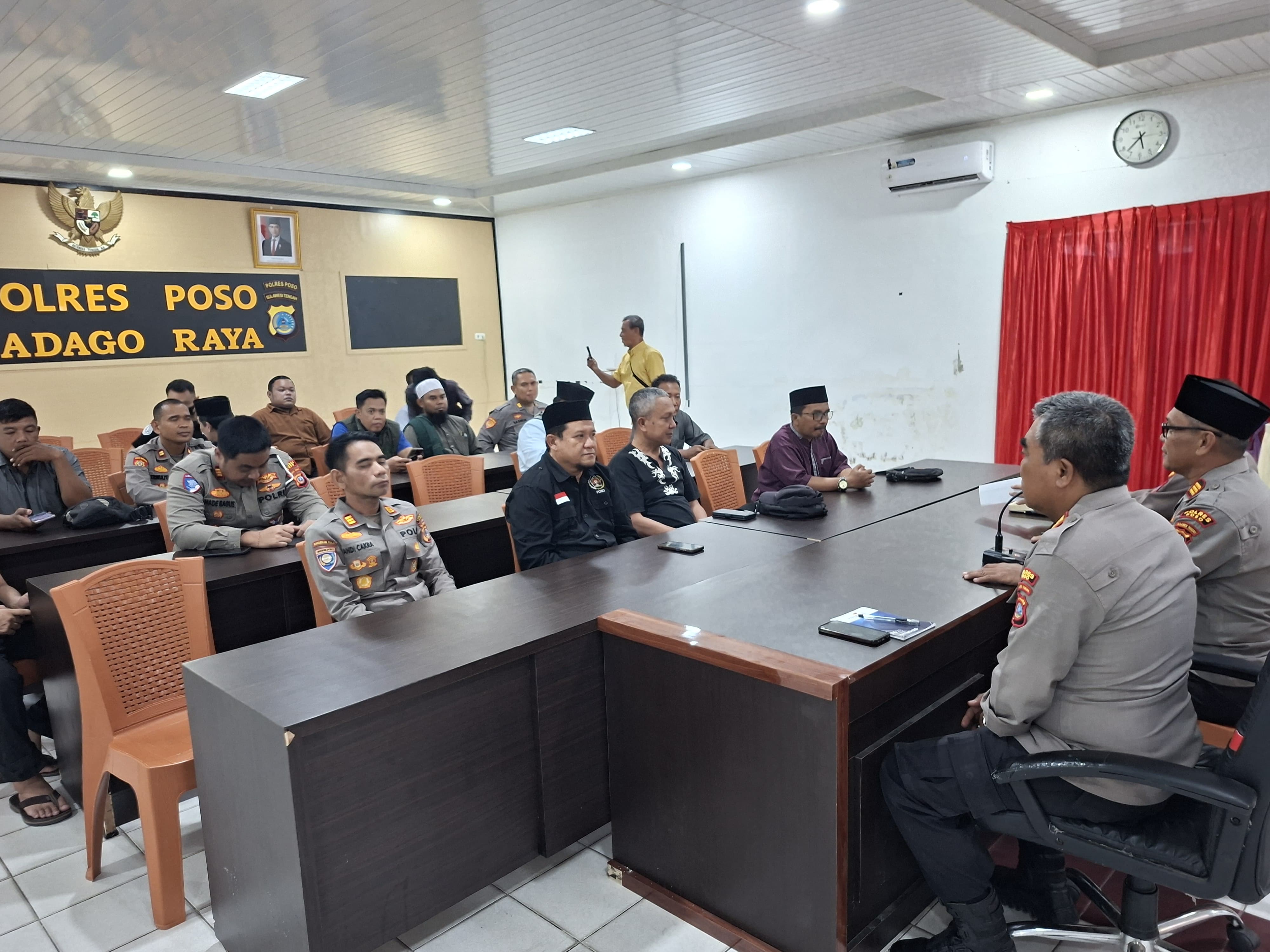 BERSAM: Buka Puasa Bersama Polres dan Wartawan (FOTO: BUDIYANTOWIHARTO/RADAR PALU)  