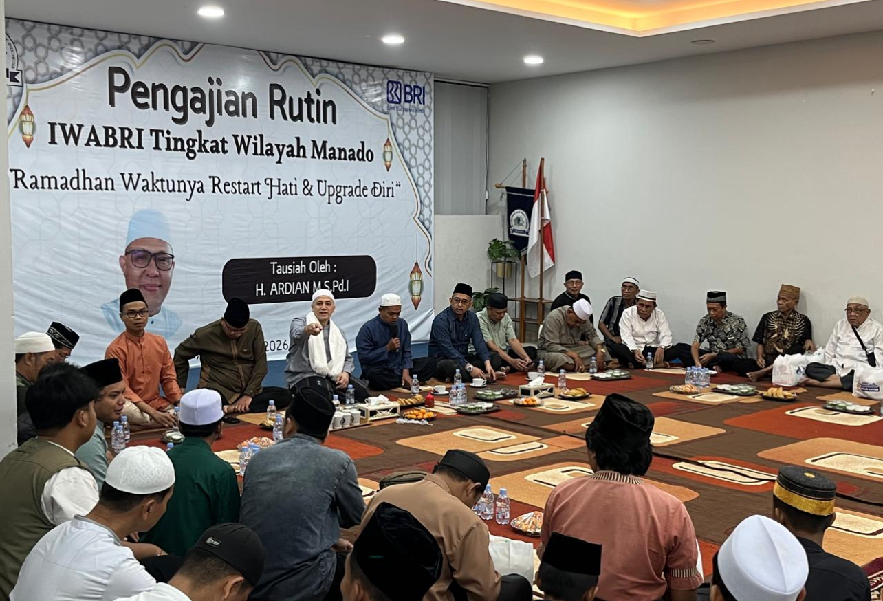 Suasana pengajian dan buka puasa bersama jajaran Bank Rakyat Indonesia (BRI) Cabang Palu, Minggu (1/3)
