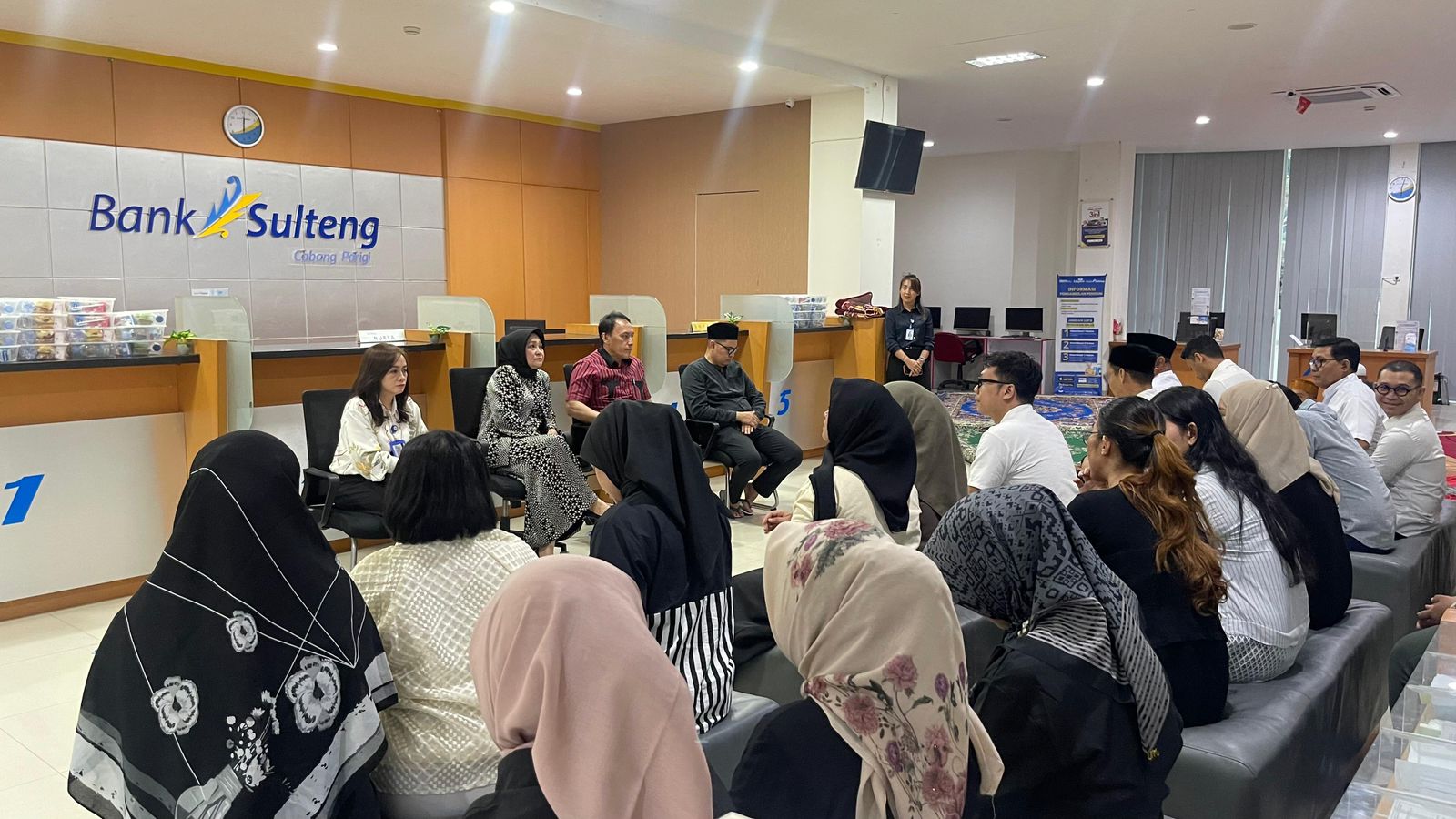 SAFARI RADAMADAN: Suasana kegiatan safari ramadan Bank Sulteng yang digelar di Kantor Cabang Parigi.