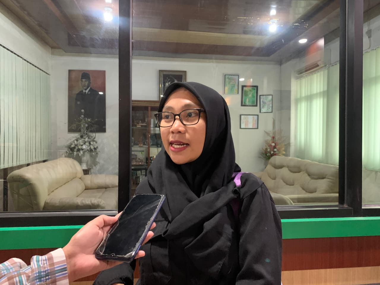 Direktur Yayasan Sikola Mombine, Nur Safitri Lasibani dorong RAD Disabilitas menjadi Perwali.