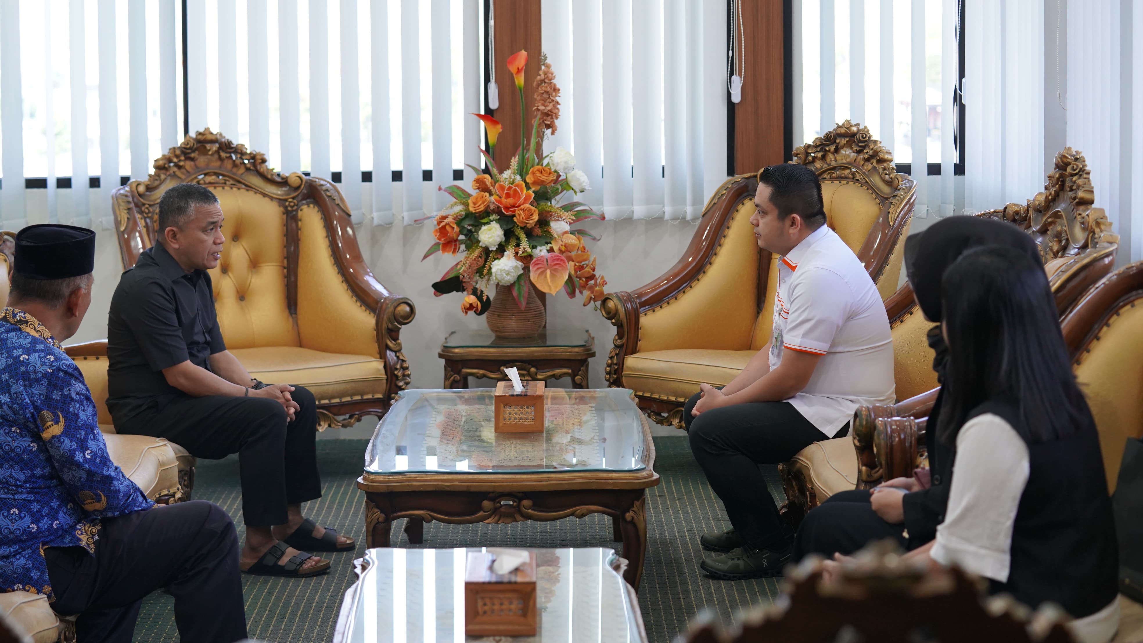Wali Kota Palu, Hadianto Rasyid, SE menerima audiensi Kepala BPJS Ketenagakerjaan Cabang Palu, Nursalam Halim, di ruang kerja Wali Kota, Rabu (4/3/2026).