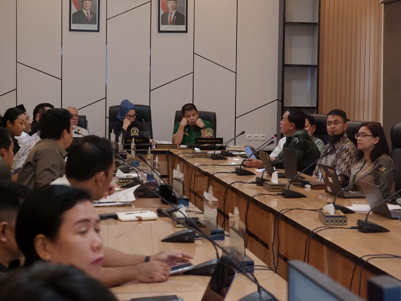 RDP Komisi III DPRD Provinsi Sulawesi Tengah bersama PT Vale Indonesia membahas progres smelter Sambalagi yang telah capai 21,5 persen.