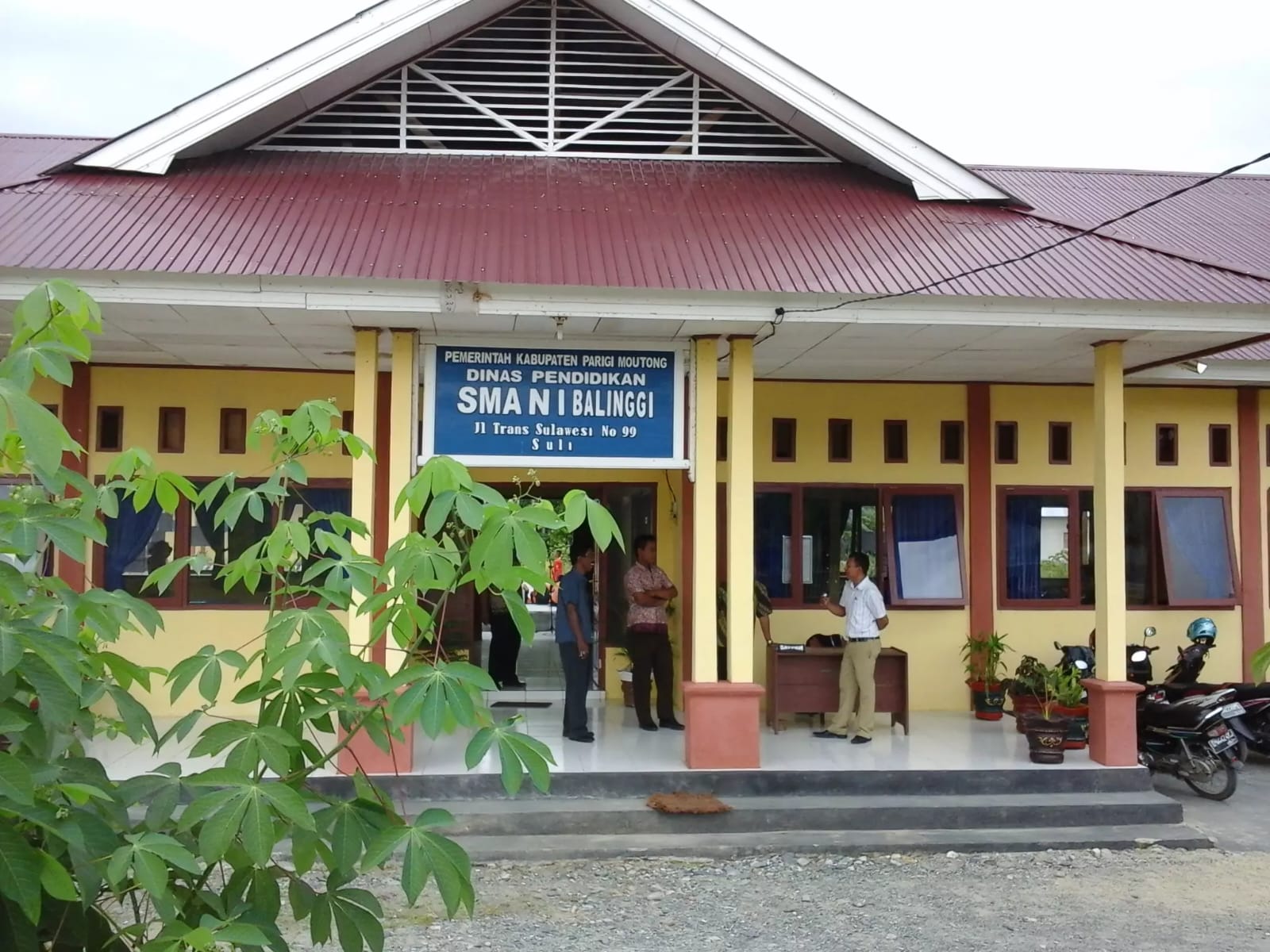 KONDUSIF: Aktivitas belajar mengajar di SMAN 1 Balinggi tetap berlangsung normal, Kamis (5/3/2026), meski sekolah tersebut kini menjadi sorotan terkait dugaan pungutan liar berkedok komite sekolah.(FO