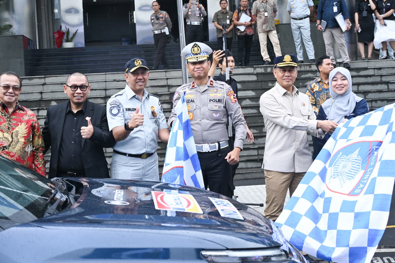 Pelepasan Tim Ekspedisi Elshinta jelang Mudik Lebaran 2026 yang diselenggarakan pada Kamis (6/3) di Gedung Korlantas Polri, Jakarta.