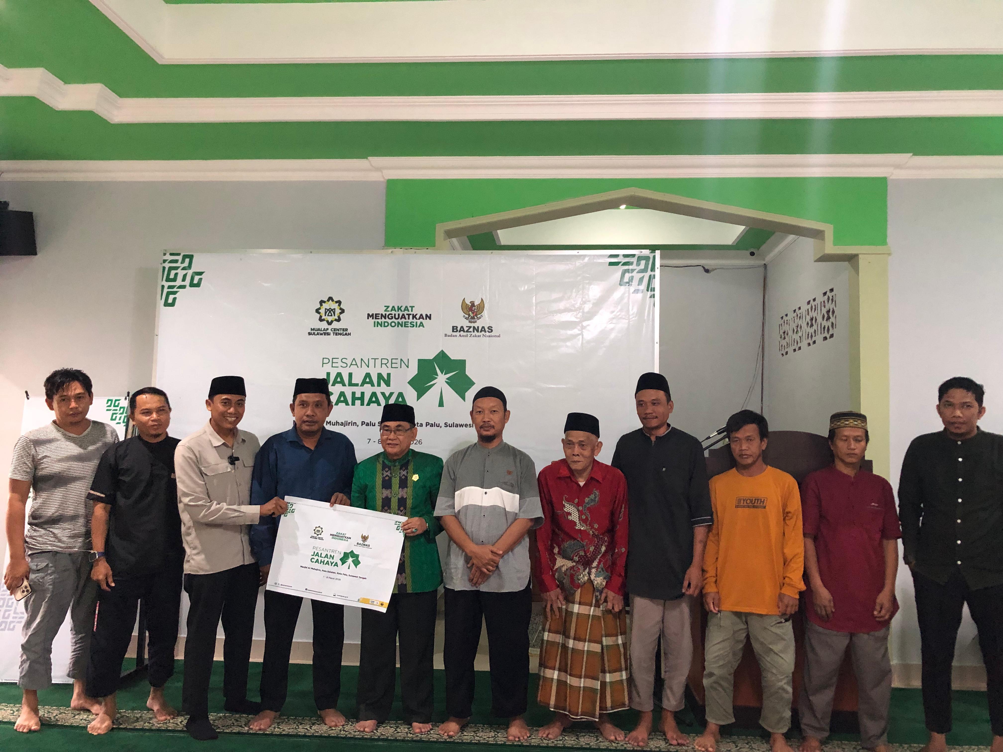 MEMPERKUAT IMAN: Kegiatan kolaborasi yang digelar BAZNAS Sulteng dan Mualaf Center.  