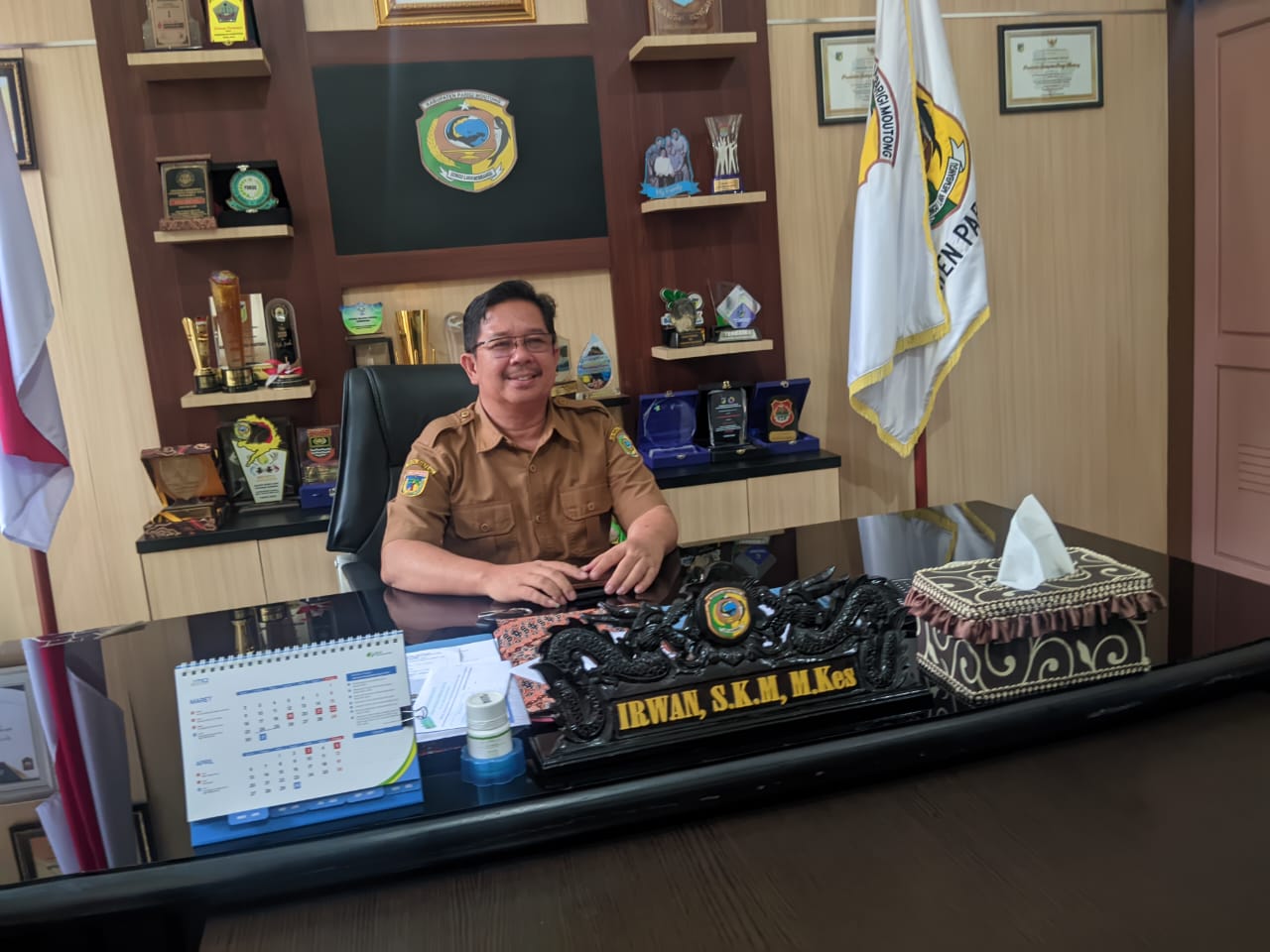MIRIS : Bappelitbangda Parigi Moutong, menanggapi kondisi sejumlah sekolah yang masih kesulitan mendapatkan buku pelajaran yang layak. Foto diambil Senin (9/3/2026).(FOTO: RAHMAT FADHIL/RADAR PALU)