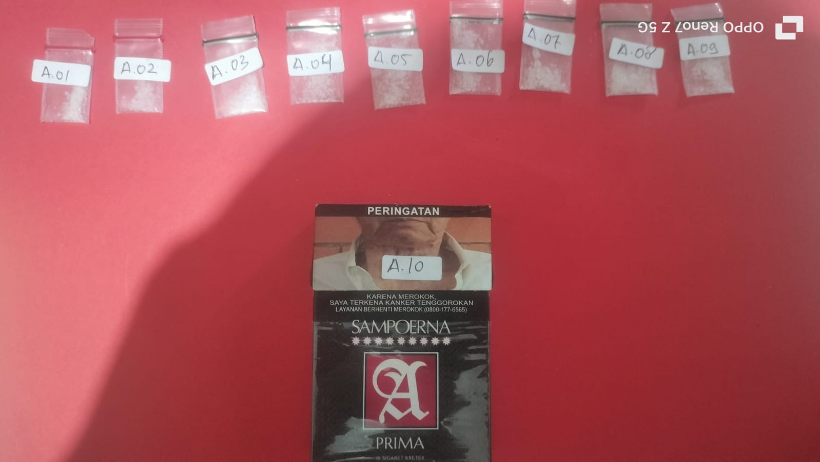 Satresnarkoba Polresta Palu sita paket Shabu siap edar di Huntara Petobo.