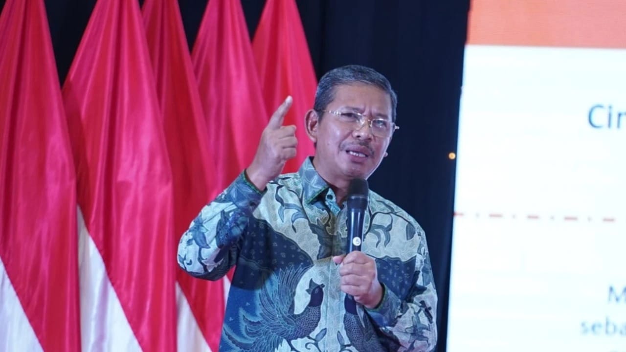 Dirjen Pendidikan Islam Kemenag Amien Suyitno menyampaikan pencairan tunjangan profesi guru agama 2026 bagi ratusan ribu guru di Indonesia.