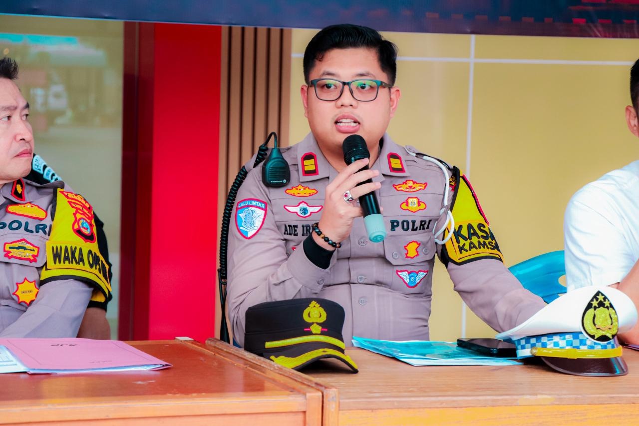 RAWAN: Kasat Lantas Polres Banggai, IPTU Ade Irvan Rivai Kurnia, menyampaikan bahwa ada beberapa ruas jalan yang menjadi titik rawan kecelakaan dan macet di Kabupaten Banggai.   