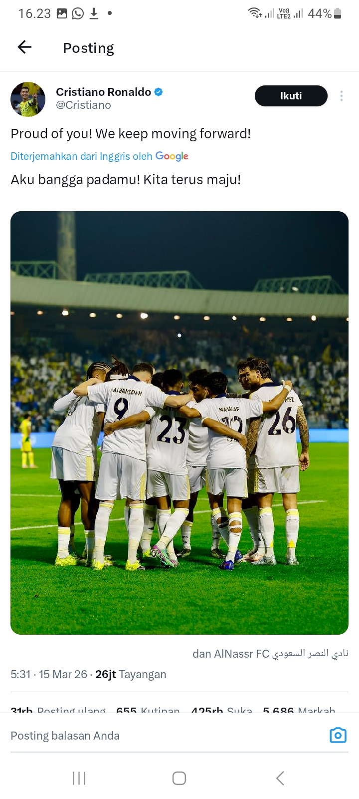 Melalui akun media sosialnya, Ronaldo memberikan dukungan kepada rekan-rekannya.