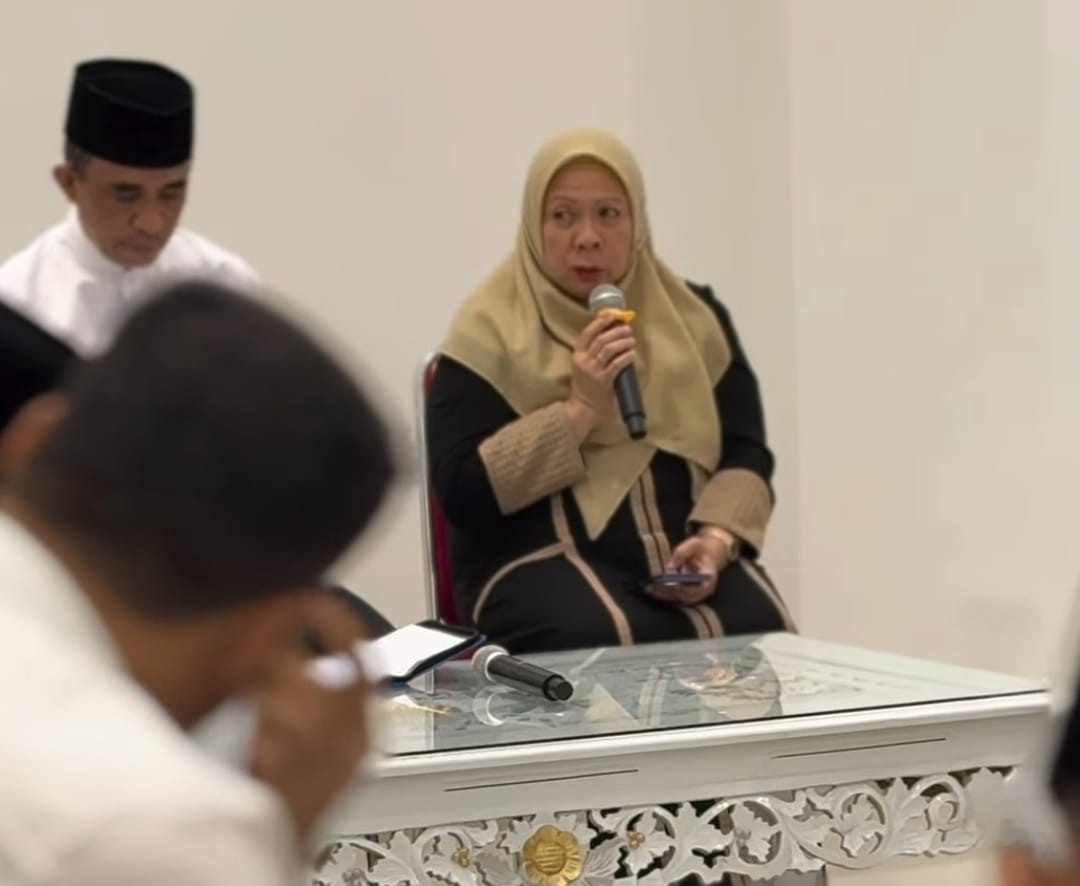Wagub Sulteng Reny A Lamadjido saat memberi arahan kesiapan pelayanan kesehatan Lebaran kepada jajaran OPD di Palu.