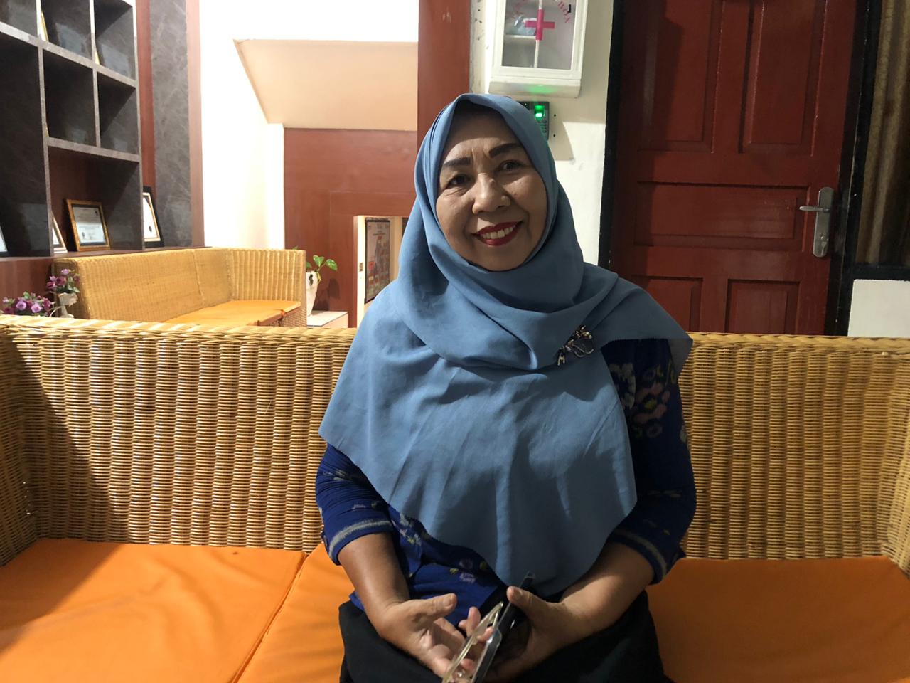 Kasubag Kepegawaian, Husnaini, memastikan aktivitas pelayanan tetap berjalan seperti biasa