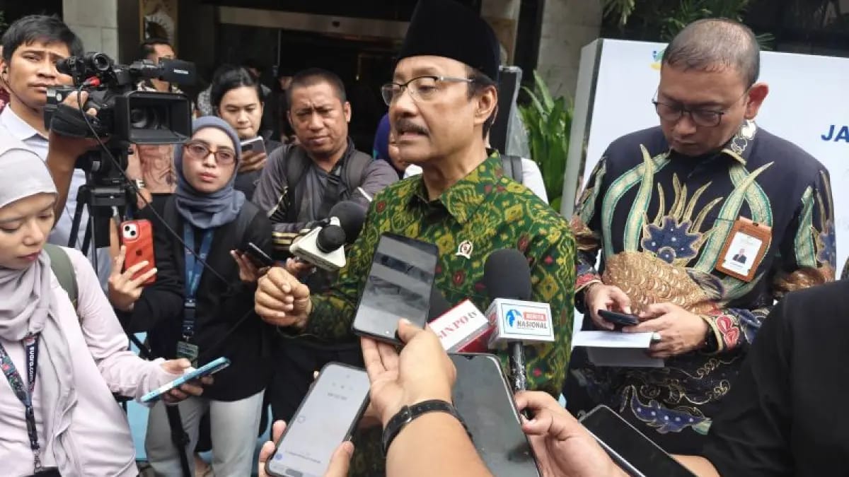 Menteri Sosial Saifullah Yusuf menegaskan penegakan disiplin ASN usai mengumumkan pemberhentian pegawai di lingkungan Kemensos.
