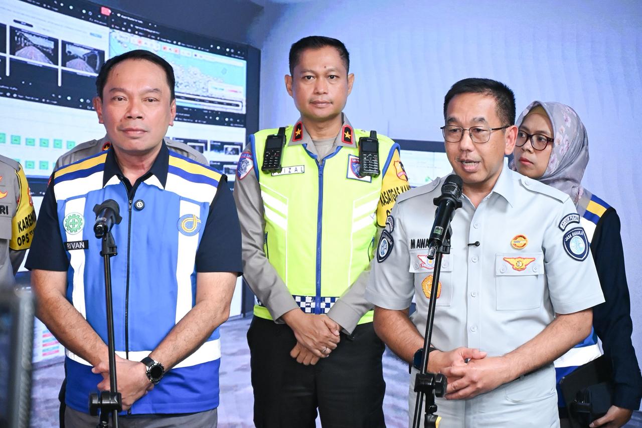 Jasa Raharja memperkuat sinergi lintas sektor dalam pengamanan arus balik Idulfitri 2026 melalui kegiatan pemantauan bersama di Jasa Marga Toll Road Command Center KM 29, Bekasi, Rabu (25/3).
