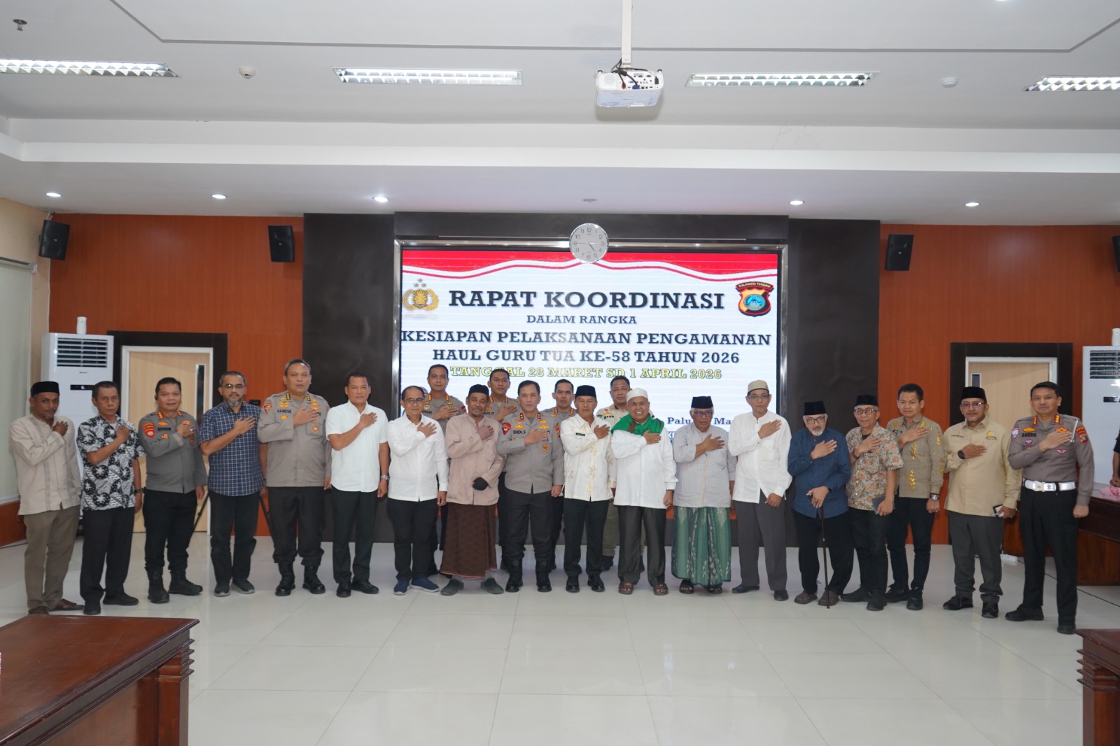 Polda Sulteng gelar rakor lintas instansi untuk memastikan Haul Guru Tua ke-58 di Palu berjalan aman dan lancar.