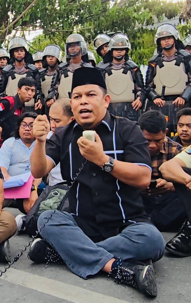 Maraknya tambang ilegal di Parimo dinilai akibat lemahnya pengawasan dan minimnya alternatif ekonomi. Safri desak solusi konkret.