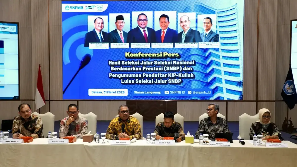 Pejabat Kementerian Pendidikan Tinggi, Sains, dan Teknologi (Kemdiktisaintek) bersama panitia SNPMB menyampaikan hasil Seleksi Nasional Berdasarkan Prestasi (SNBP) 2026 dalam konferensi pers di Jakarta, Selasa (31/3), yang menegaskan komitmen pemerintah memperluas akses pendidikan tinggi secara inklusif dan berkeadilan.
