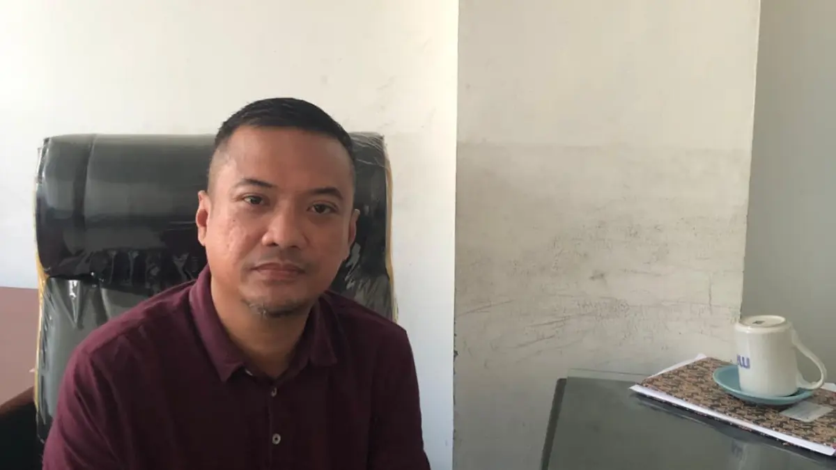 Pengawas Kemetrologian Ahli Muda Disperindag Kota Palu, Muhammad Fahrizal Taufik. (Annisa Tri Yusnida)