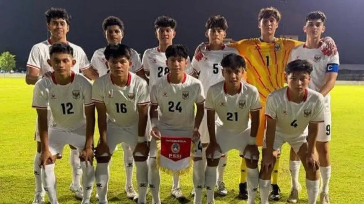 Timnas Indonesia U17 menutup turnamen internasional tertutup di Thailand dengan hasil mengecewakan.(Twitter/@idn_abroad)