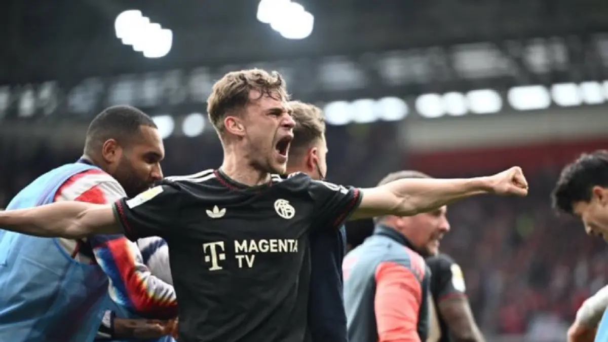 Bayern Munich menunjukkan mental juara usai melakukan comeback dramatis.(Twitter/@football_actufr)