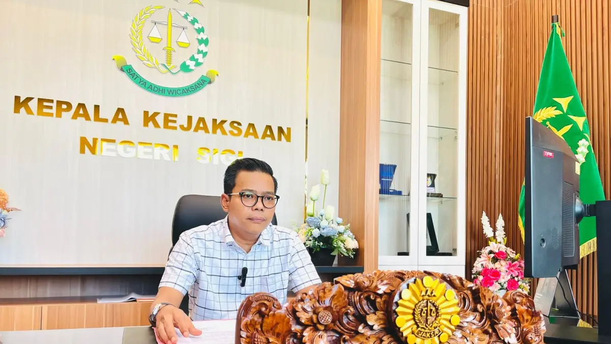 Irwan Ganda Saputra (FOTO: ANGEL SUMBARA/RADAR PALU).