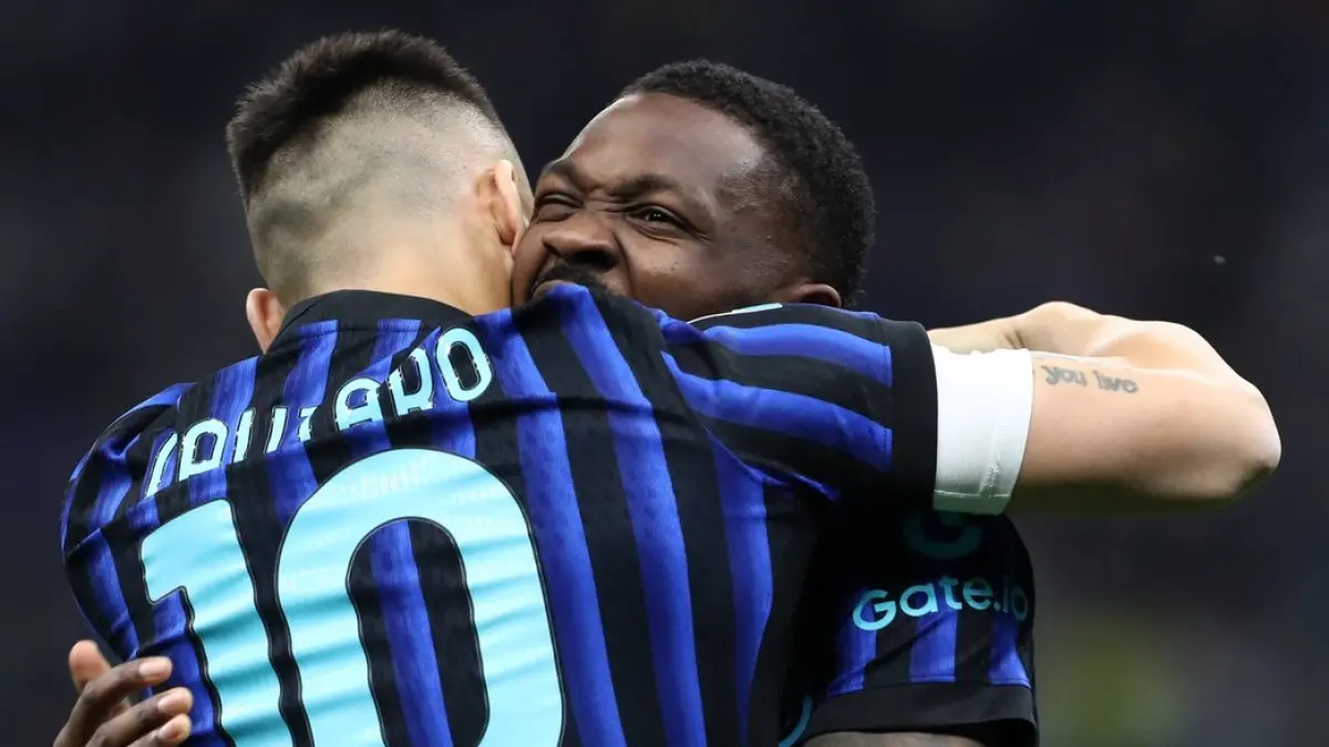 Inter Milan semakin kokoh di puncak klasemen Serie A musim 2025/2026 usai meraih kemenangan meyakinkan 5-2 atas AS Roma, Senin (6/4/2026).(Instagram/@SoloInter)