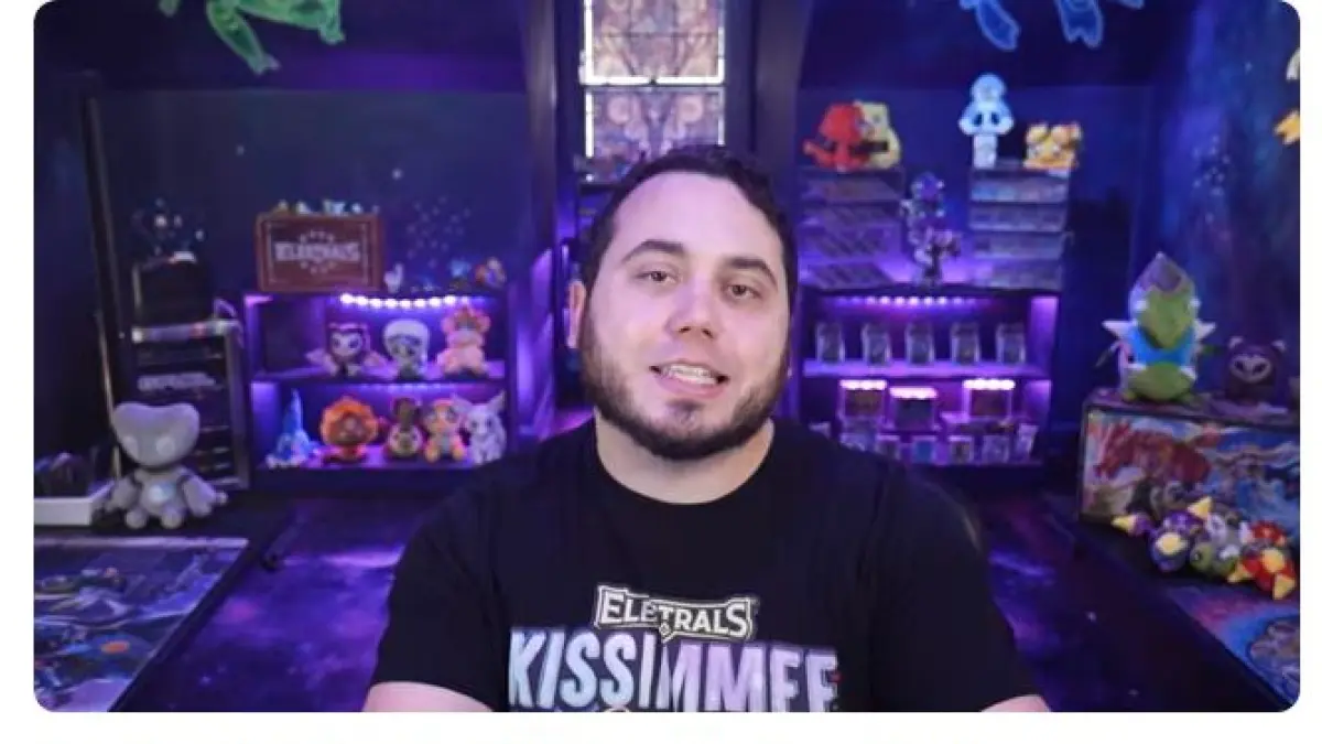 BERI TESTIMONI: Dalam saluran Youtube-nya, aDrive membagikan testimoni. Dia juga memberikan tips seputar Pokemon Champhionship.(Foto: Youtube) 